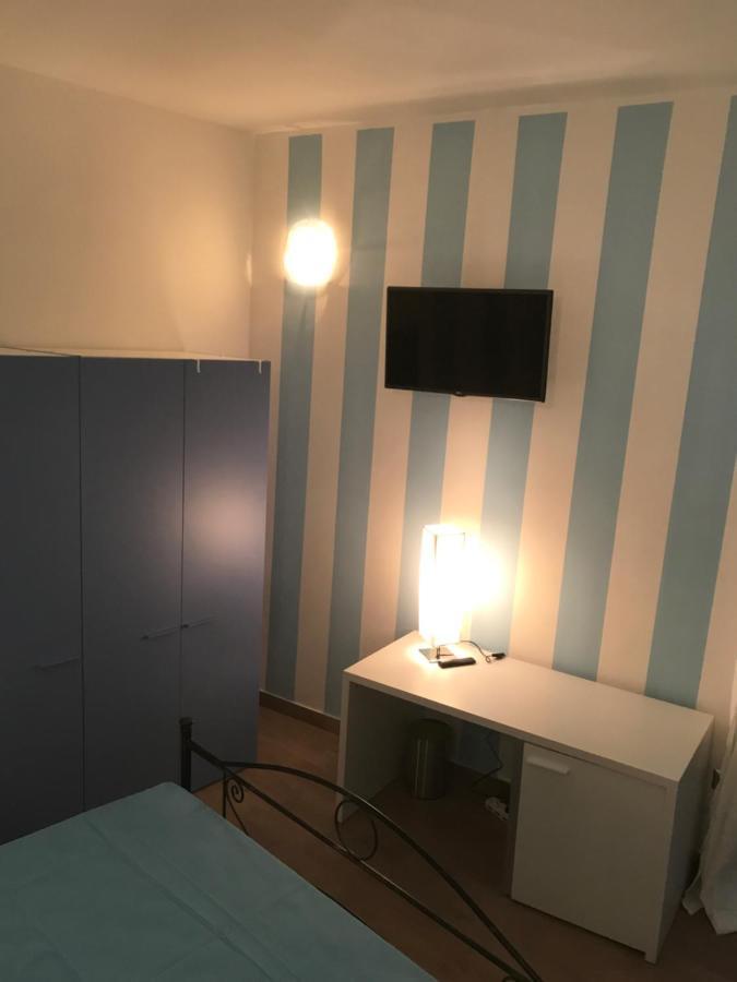 Camera Deluxe (2 Adulti + 1 Bambino)